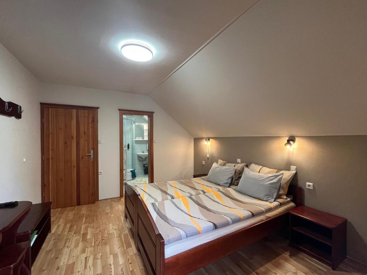 Na Logu - Farm Stay Ambroz Gregorc Solčava Exteriér fotografie